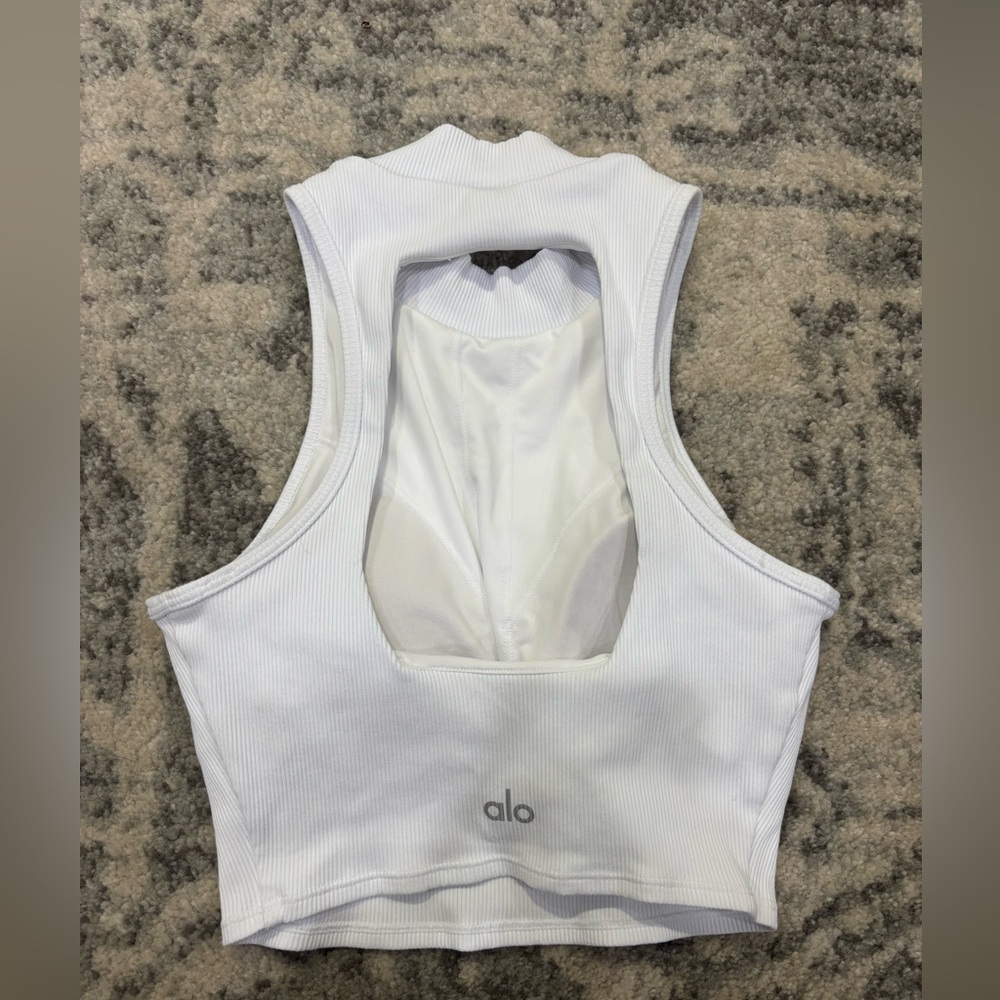 Alo tank top